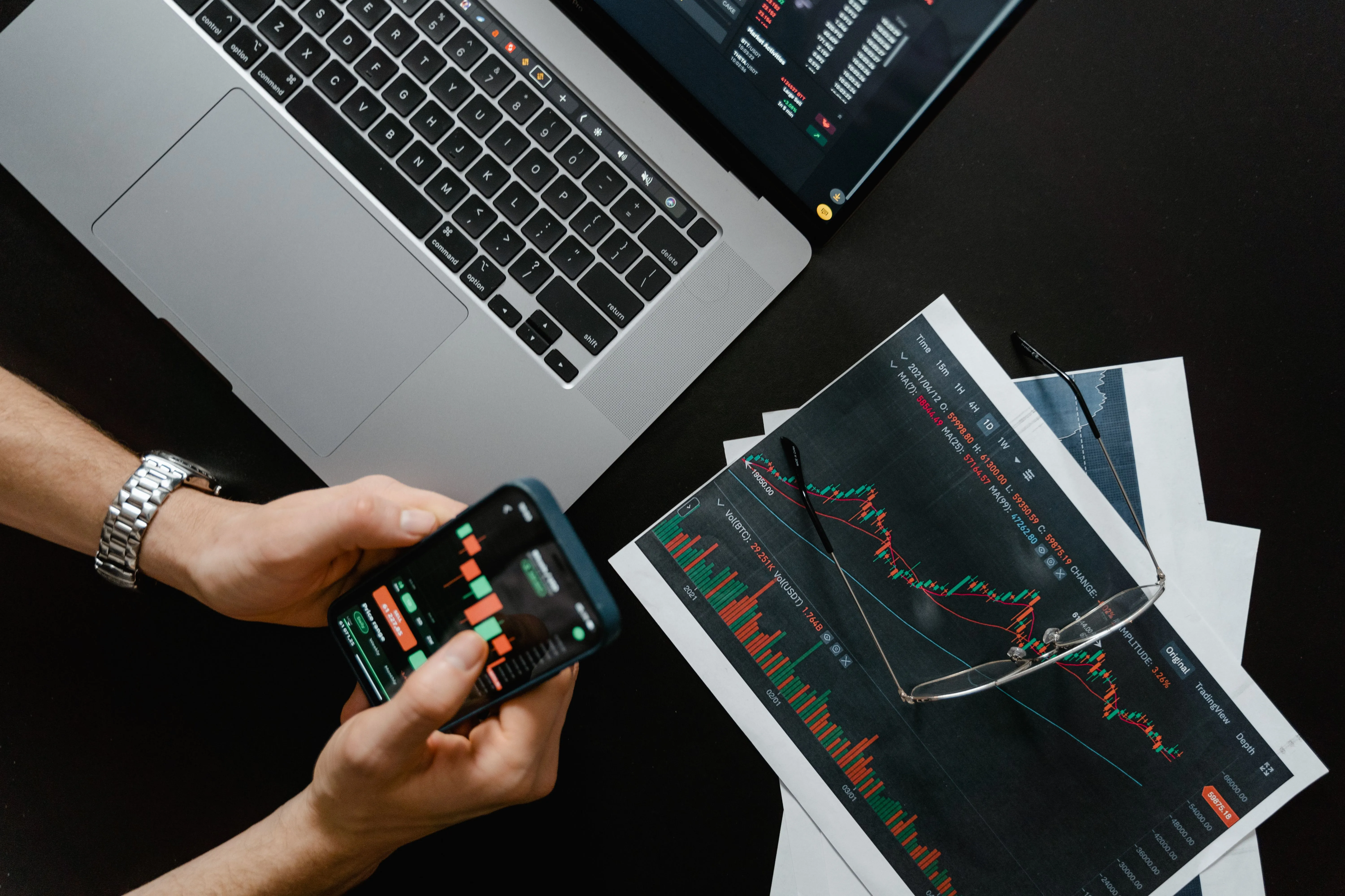 Fintech operator reviewing an AI lead qualification pipeline on a laptop